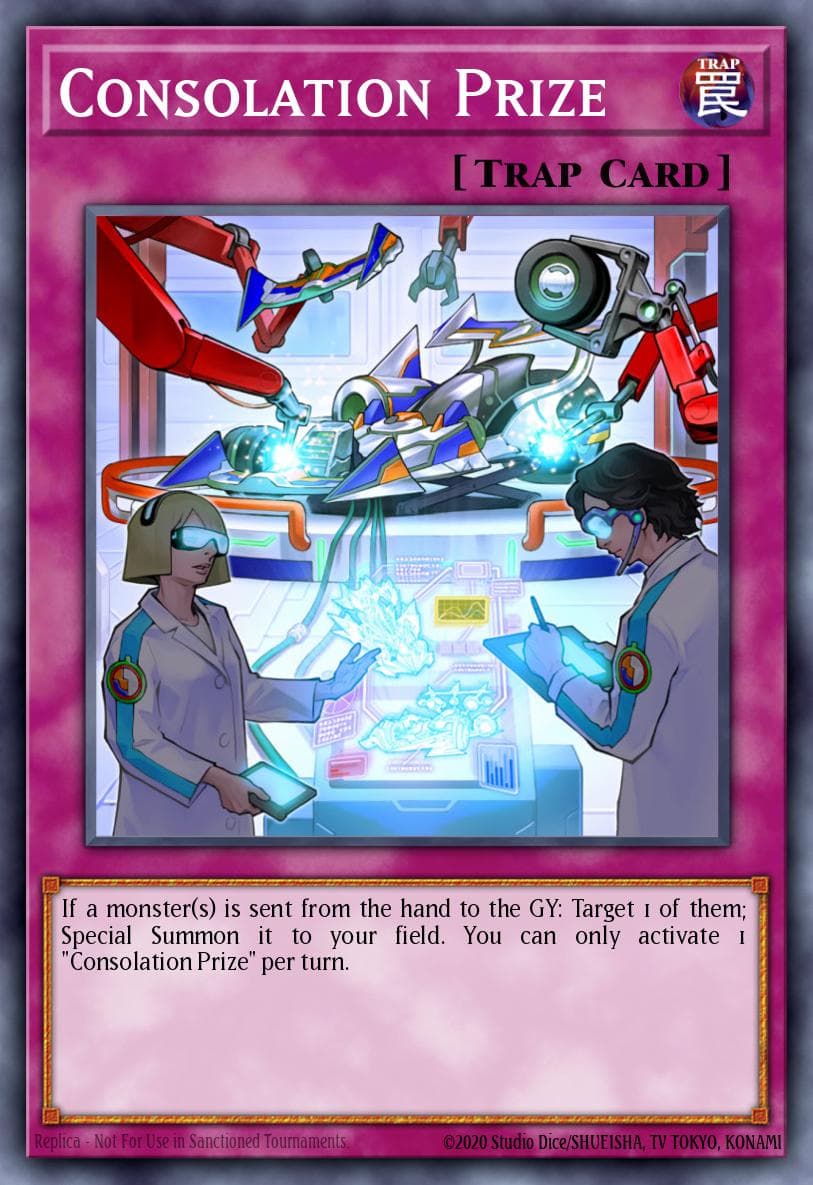 Consolation Prize 2019 Gold Sarcophagus Tin Mega Pack card
