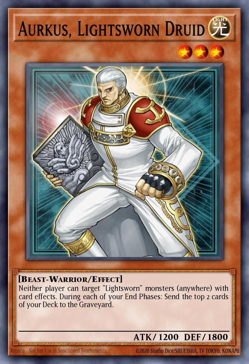 Aurkus, Lightsworn Druid Realm of Light Structure Deck card