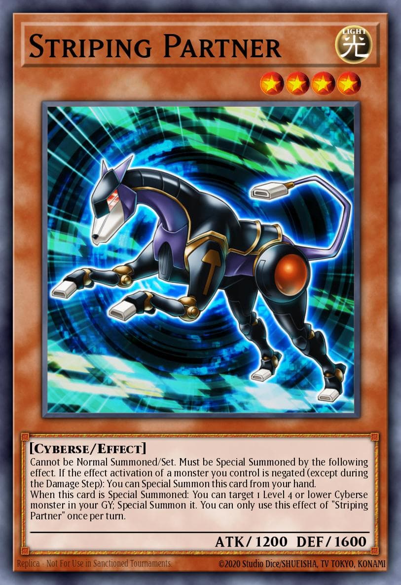 Striping Partner 2018 Mega-Tin Mega Pack card